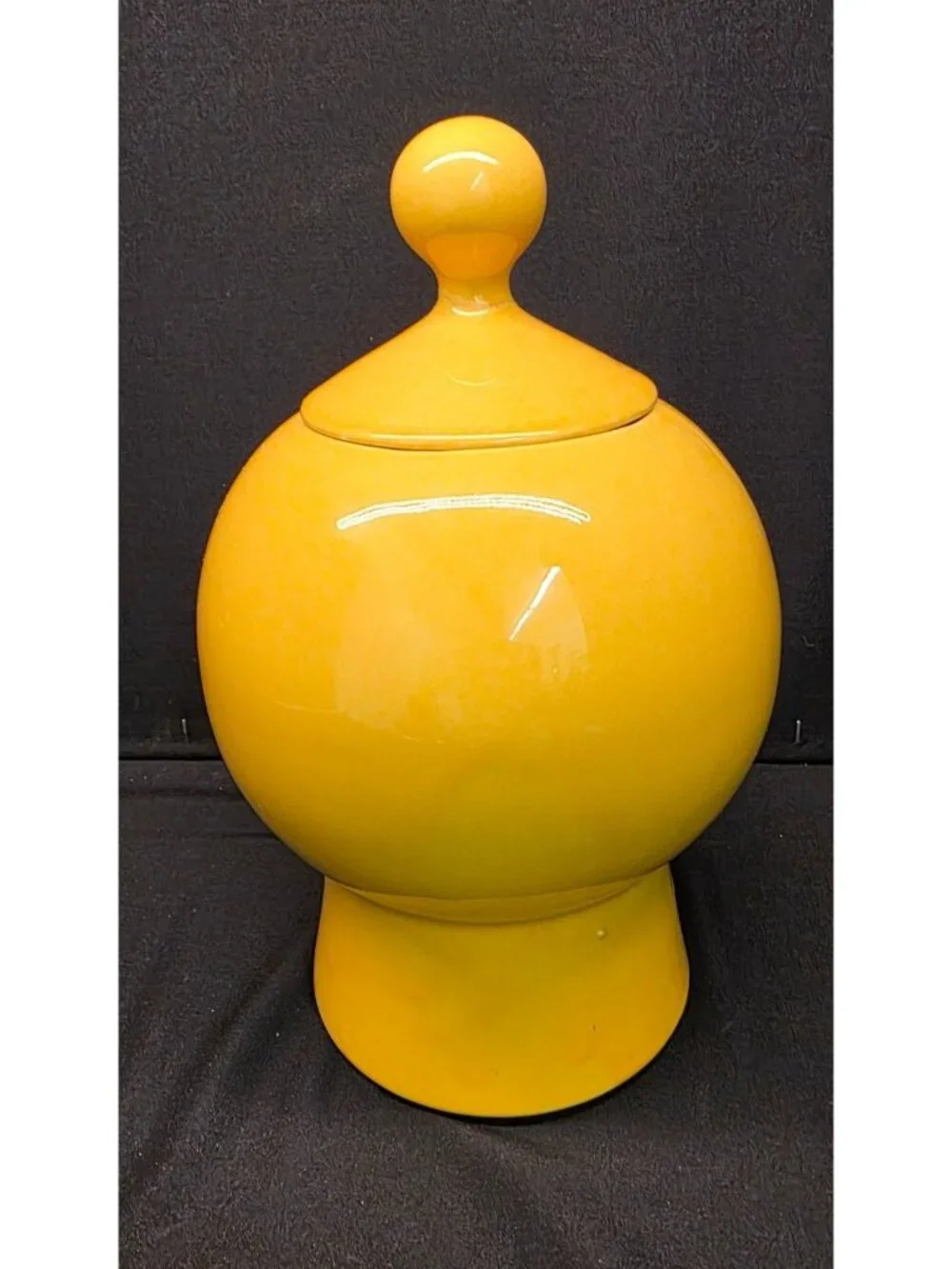 Vintage 1970s McCoy Pottery USA Smiley Face Cookie Jar 